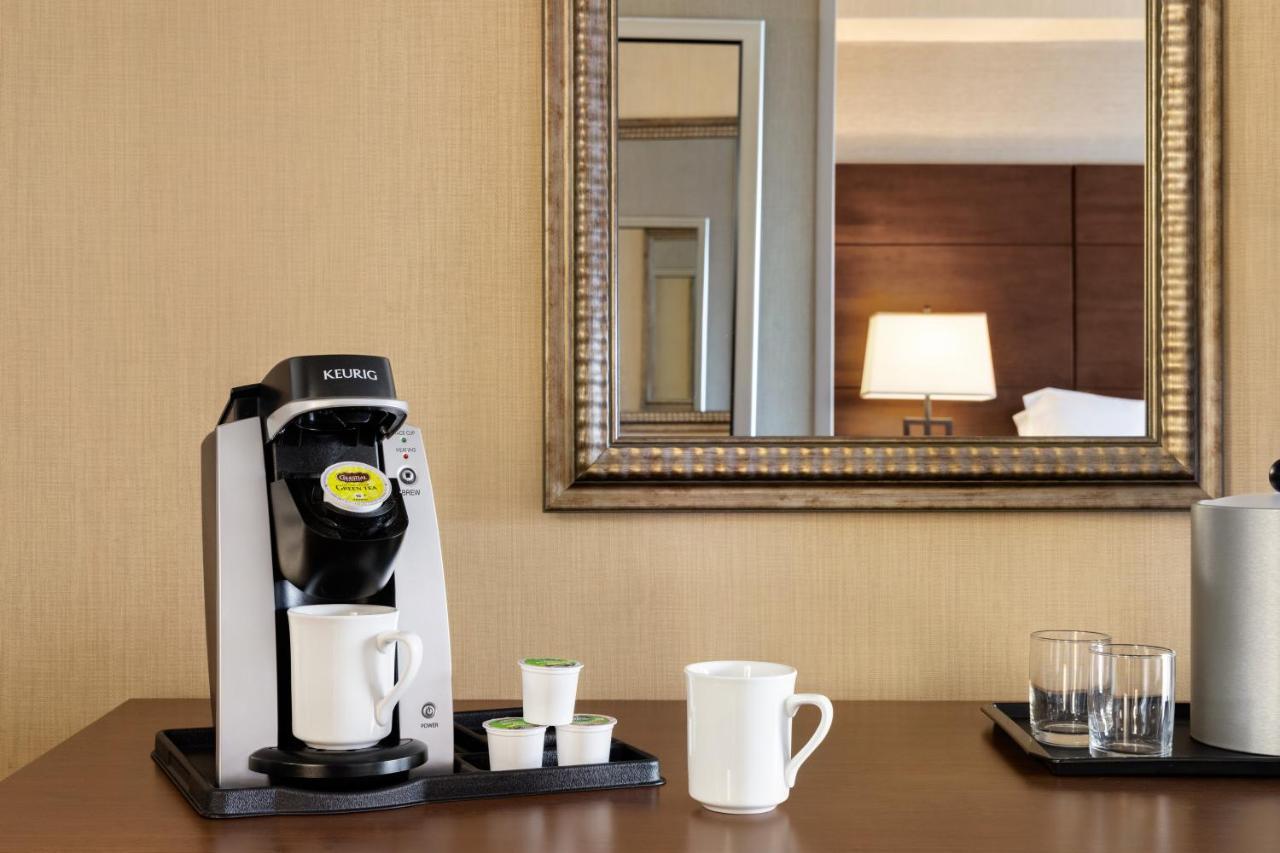 ארלינגטון Holiday Inn National Airport/Crystal City By Ihg מראה חיצוני תמונה