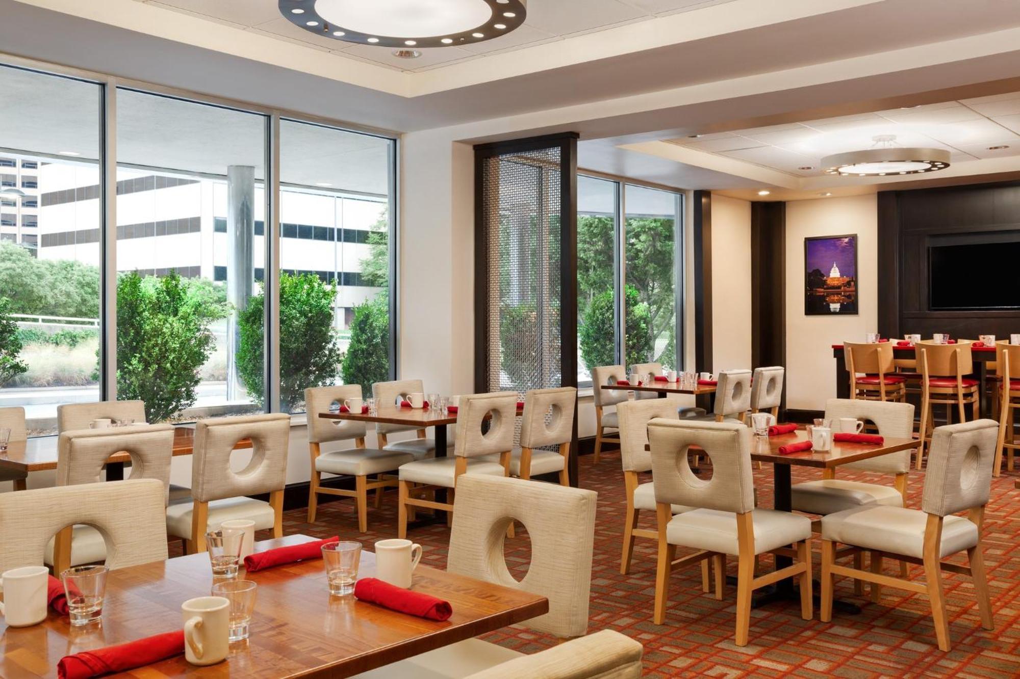 ארלינגטון Holiday Inn National Airport/Crystal City By Ihg מראה חיצוני תמונה