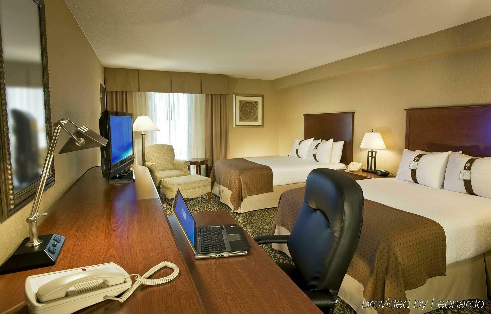 ארלינגטון Holiday Inn National Airport/Crystal City By Ihg מראה חיצוני תמונה
