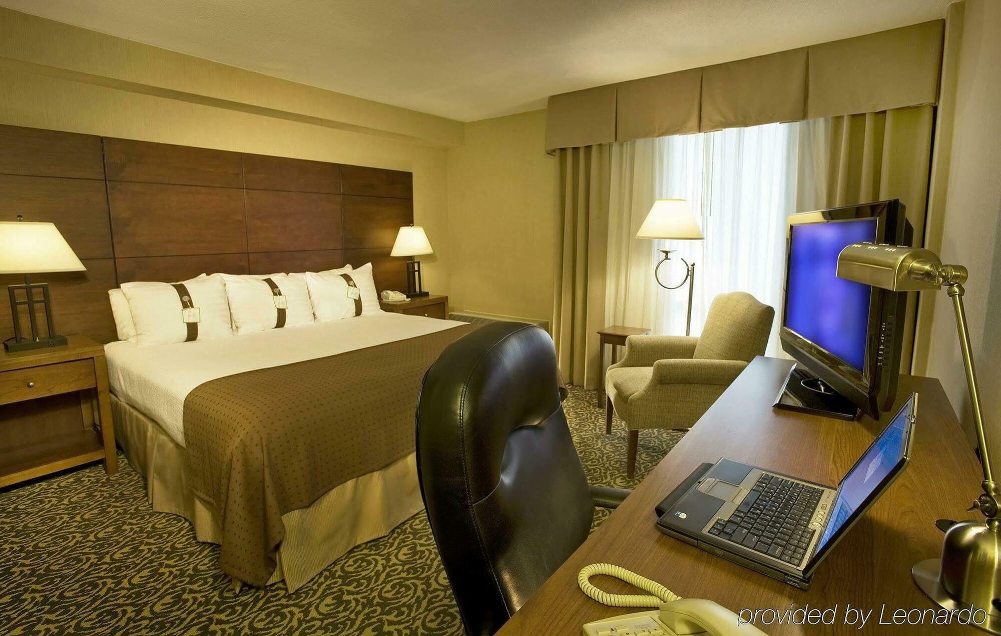 ארלינגטון Holiday Inn National Airport/Crystal City By Ihg מראה חיצוני תמונה